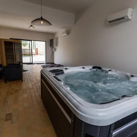 Holiday home La De Lon *