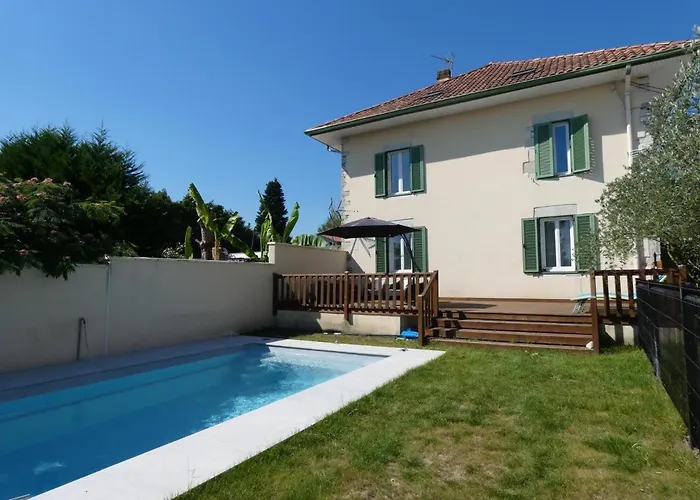 La De Lon Дом отдыха Saint-Lon-Les-Mines