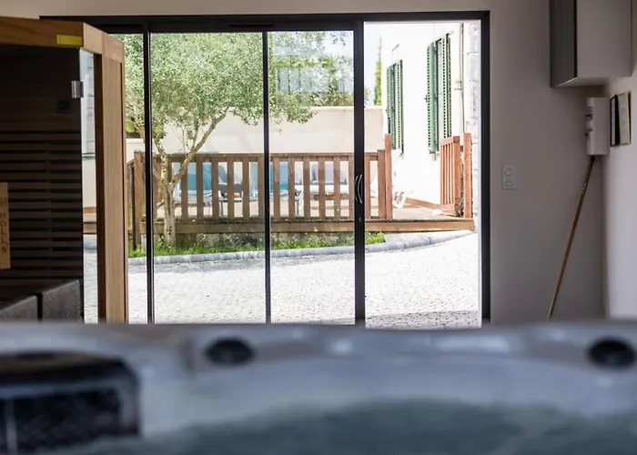 Дом отдыха La De Lon *