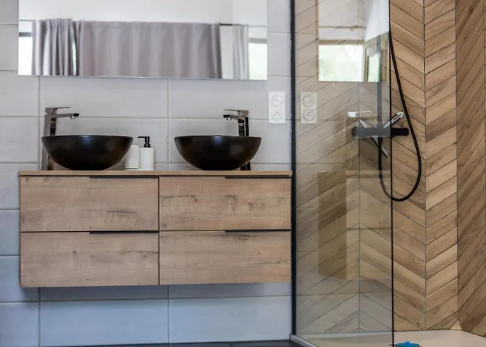 La De Lon Дом отдыха Saint-Lon-Les-Mines