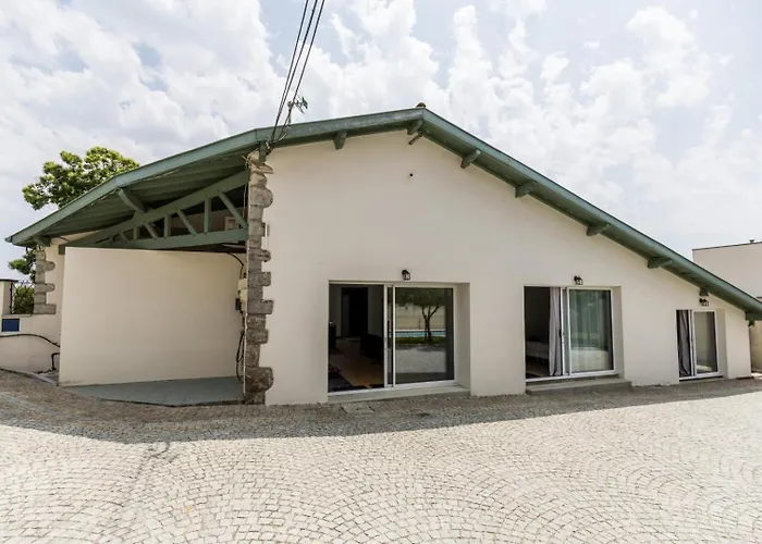 Дом отдыха La De Lon